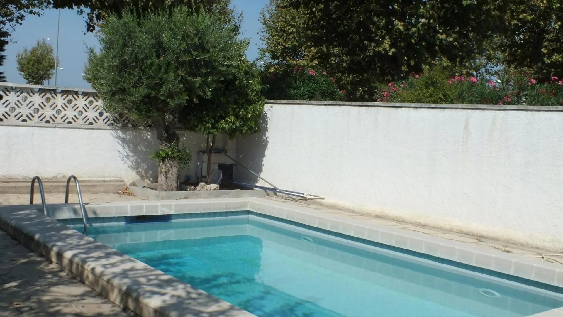 Villa Con Piscina Privada Y Jardin Cerrado En Castello D'Empuries, Ideal Para 6-8 Personas - Es-204-1 Empuriabrava Spanje